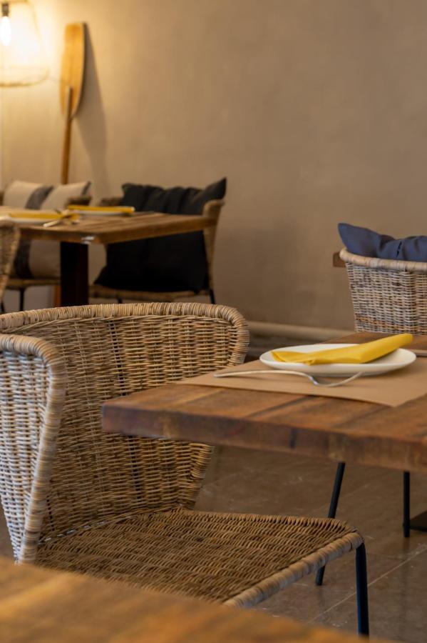Hostal Es Niu De Tamariu Bagian luar foto