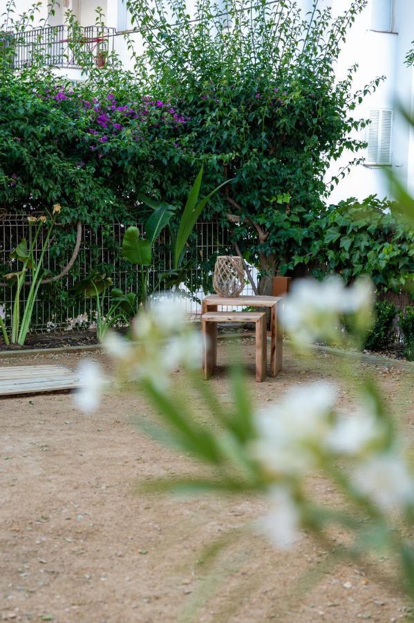 Hostal Es Niu De Tamariu Bagian luar foto