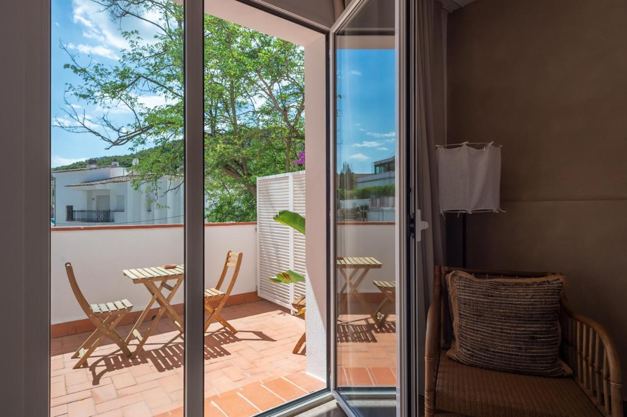Hostal Es Niu De Tamariu Bagian luar foto