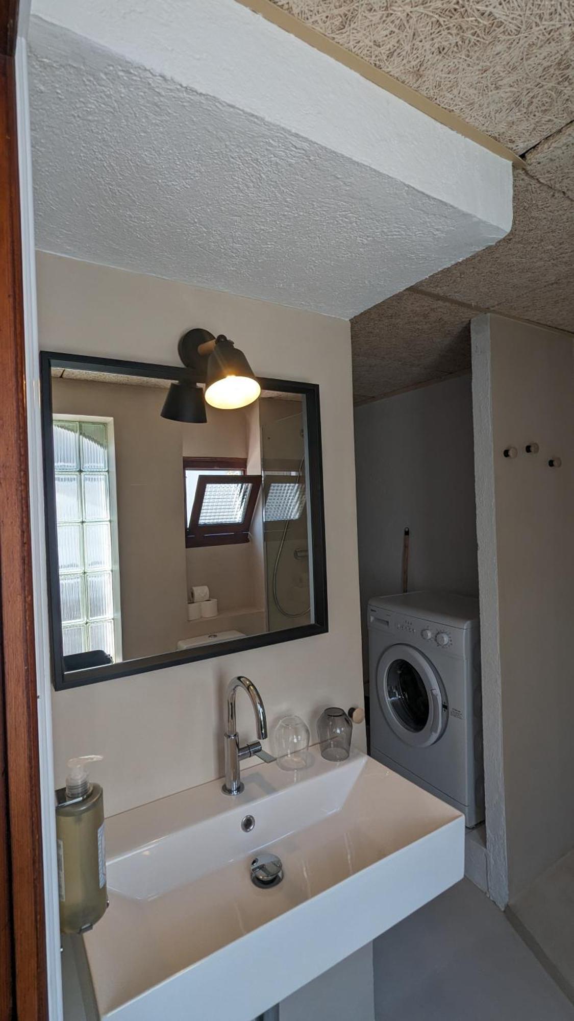 Hostal Es Niu De Tamariu Bagian luar foto